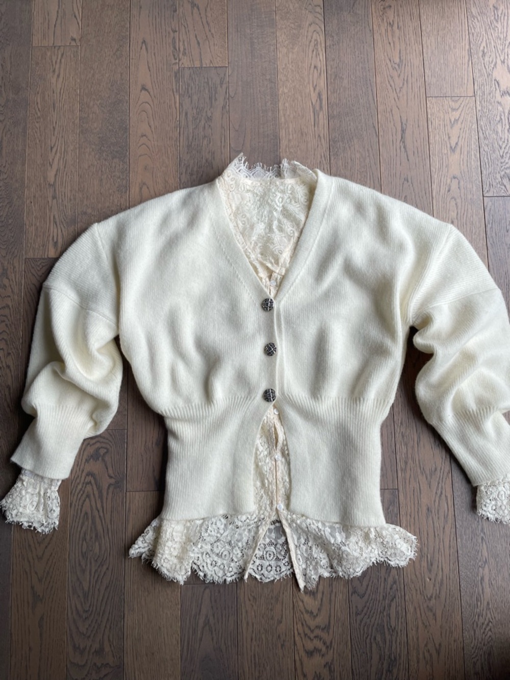 Cream Lace-Trim V-Neck Women's Cardigan Sweater